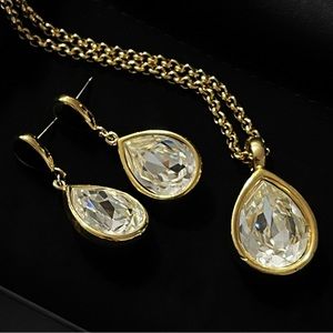 💋BUNDLE - Signed Givenchy Necklace and signed Trifari Teardrop Earrings